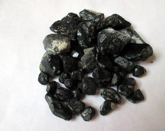 Handful of Apache tears Obsidian small pieces random sizes Glass Agate, Glassy Lava, Xaga, Royal Agate
