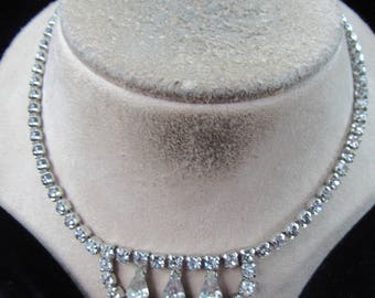 Vintage Silvertone Clear Rhinestone Necklace
