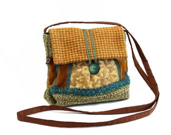 SAC bandoulière en tissu, ocher, green and blue small square format. Small bag, lightweight women's bag.