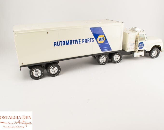 Nylint Semi Truck | Vintage Steel Toy | 18 Wheeler Toy | NAPA Auto Parts Truck