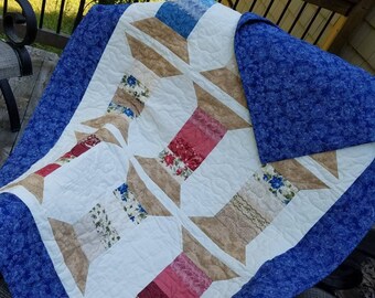 Tall Spool Quilt, Lap Quilt, Spool Quilt, Handmade Quilt