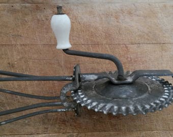 Hand Whisk, French, Vintage Kitchenware, Farmhouse, Porcelain, Metal whisk, Farmhouse Decor, Rustic