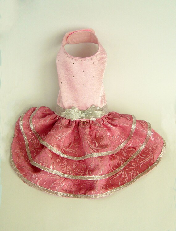 Pink dog dress Wedding dog dress birthday Party dog dress