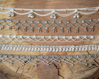 White mix metal Indian Anklet / Chaine de Pieds indienne en metal blanc