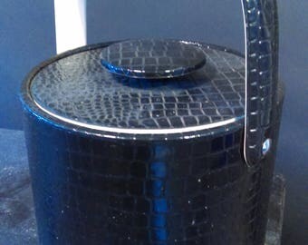 Vintage 1970s Ice Bucket