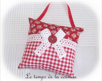 Pillow of door - shades of white and red - with lace - handmade.