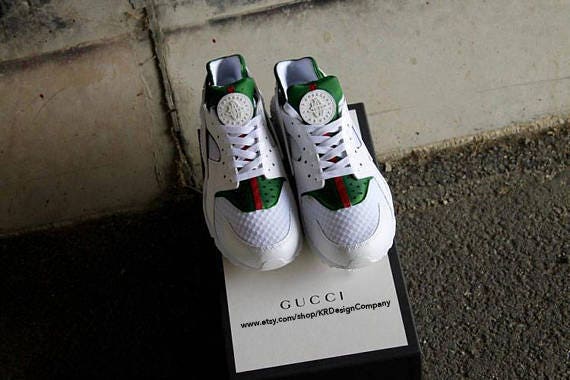 nike huarache gucci prezzo