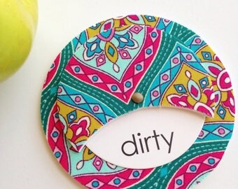 Clean Dirty Dishwasher Magnet - Refrigerator Magnet for Dishes - Gift for Roommates - Kitchen Decor Home Organization