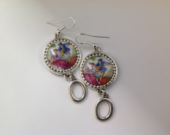 silver color, a dangle earrings