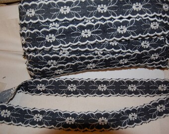 jeans color Navy blue stripe