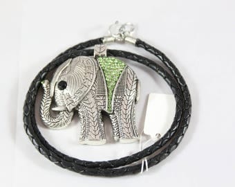 Pendant elephant 60 * 60 mm braided leather cord necklace