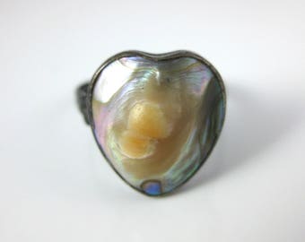 Ring, Size 7.25, Sterling Silver, Heart Shape, Blistering Abalone Shell, Vintage Silver Shell Ring, Ocean Shell