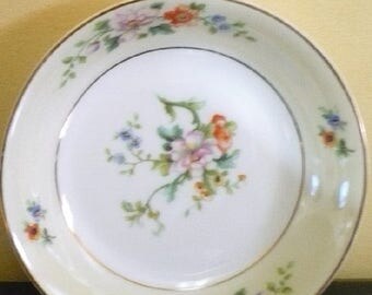 CHRISTMAS IN JULY 1/2 Price Htf - Vintage Heinrich / H & C - China - 358 - 9 7/8 Dinner Plates - Price Is For All - Floral On Cream Rim Wh