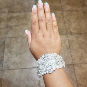 Buyer photo Ambar Espada Ortiz, who reviewed this item with the Etsy app for Android.