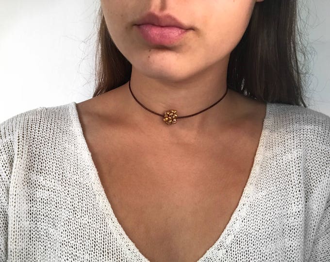 Dainty Choker, choker necklace, pearl choker, leather cord Choker, boho choker, grey choker, Choker for Women, pearl leather Choker