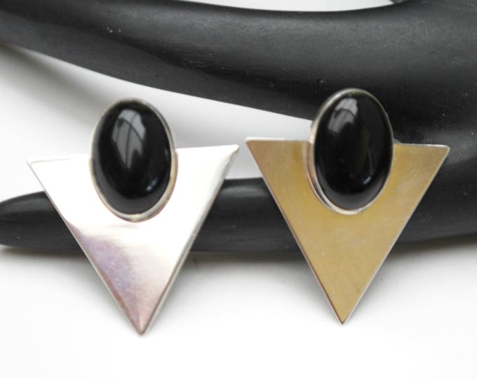 Sterling silver Onyx earrings - modernistic- Southwestern - Pierced earring