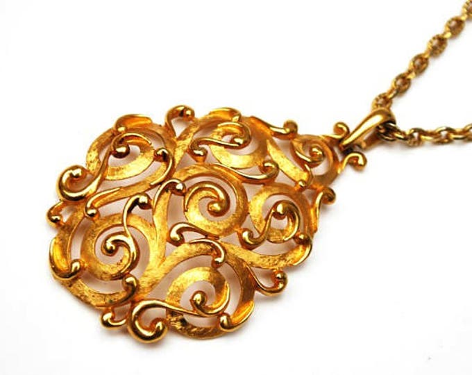 Crown Trifari necklace - Domed Pear shaped Pendant - Gold filigree - Mid century Vintage Jewelry