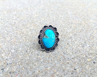 vintage old pawn Native American sterling silver turquoise southwestern ring size 5