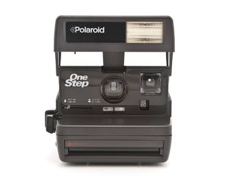 Polaroid OneStep 600 - Film Tested and Working - 80s Polaroid instant camera