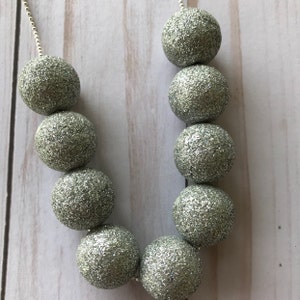 20mm SILVER Glitter Beads Sparkly Chunky Necklace Beads