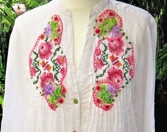 Beach dress tunic 42, 44, caftan embroidered white Batiste XL, XXL