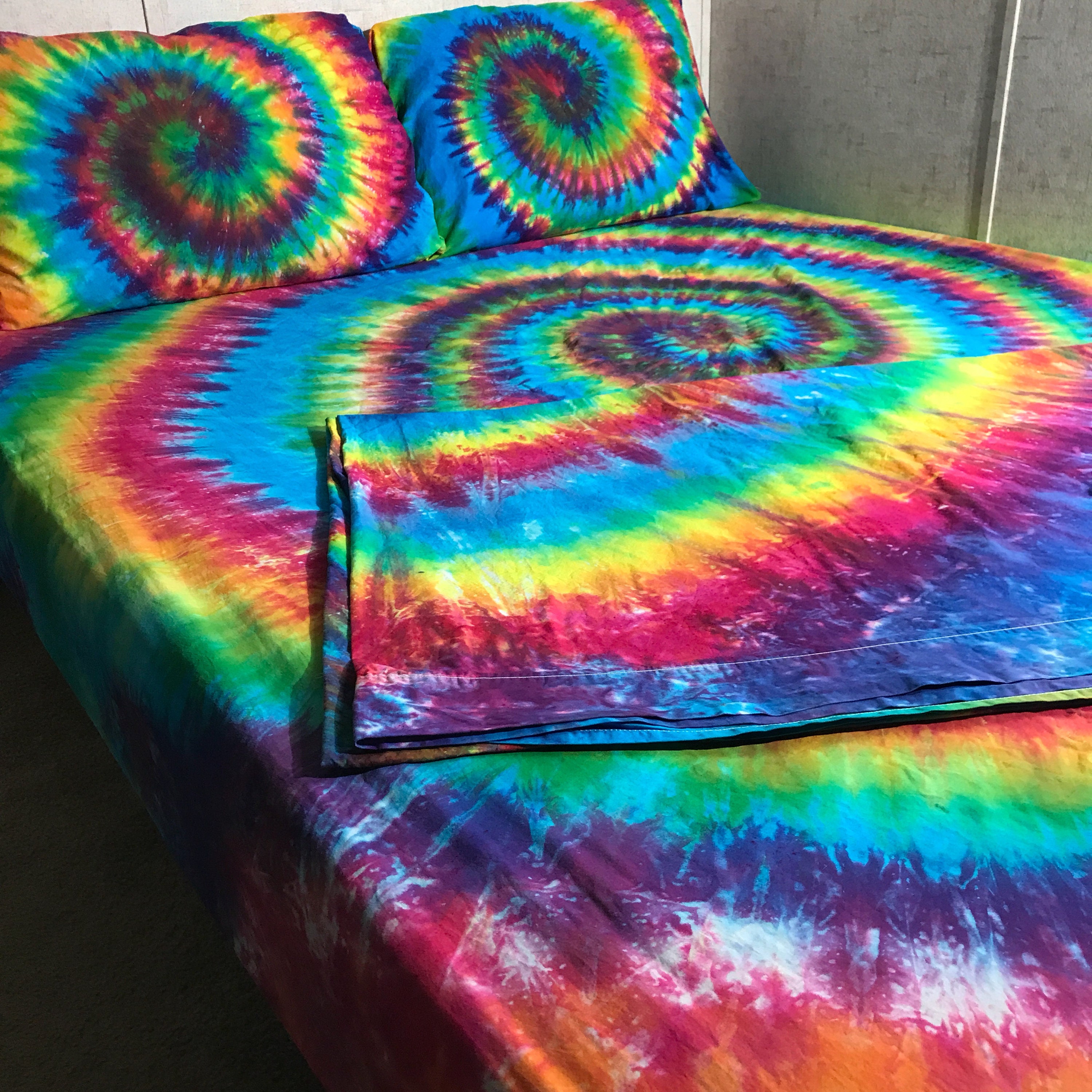 Tie Dye Sheet Set 4 Piece Tie Dye Sheet Set Custom Made