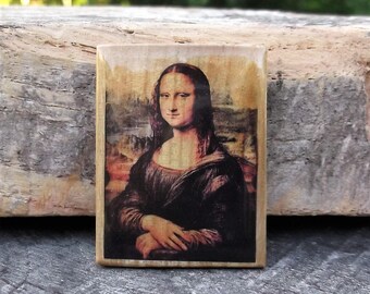 Mona Lisa Magnet in Wood & Resin,wood magnet,fridge magnet,gift birthday, 5th anniversary wood