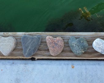 12 Rustic Heart Rocks, river rocks, beach stones, heart shaped rocks, garden decoration, rustic wedding decor, natural stone hearts