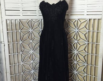 SALE - Gunne Sax Velvet Dress - Scott McClintock - maxi dress - strapless gown - black - holiday - 1980's vintage - designer - troppobella
