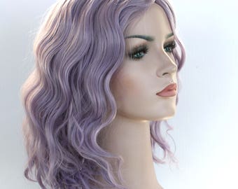 Dusty lilac shoulder length wavy wig. Taro short wig. Lavender wig. Purple hair. made to order.