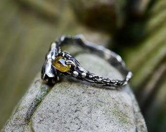 Sterling Silver Rough Diamond Ring "Eve" MADE TO ORDER, rough diamond engagement ring,raw diamond wedding ring, uncut diamond, crystal