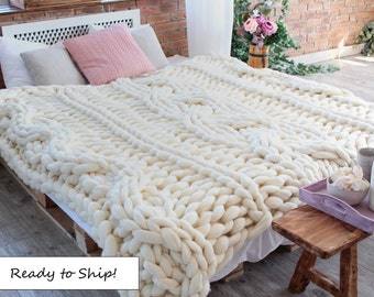 Mix Cable Knit Blanket