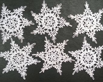 Hand crochet lace snowflakes / christmas decor