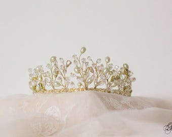Wedding Tiara, Princess Diadem, Wedding Crown, Bridal Hair Accessory, Crystal Bridal Tiara, Pearl Tiara, Swarovski Crystal Bridal Tiara