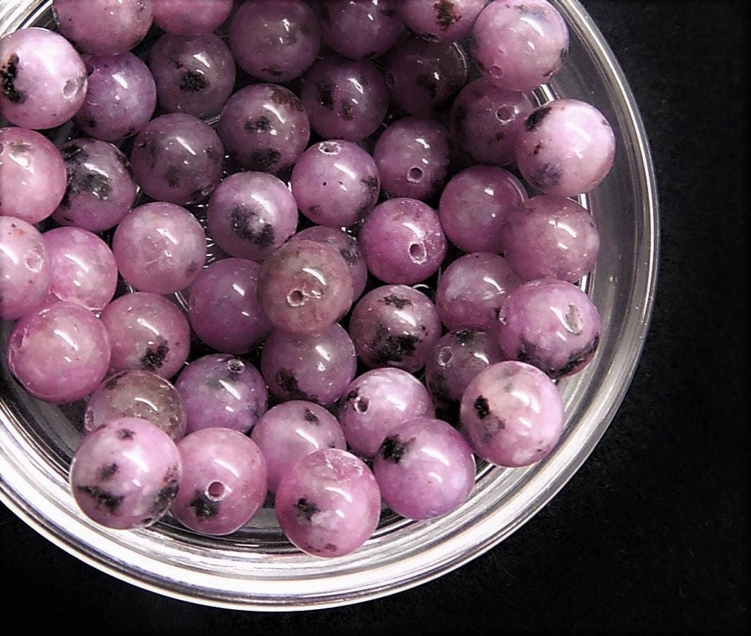 Kiwi Jasper beads; pretty violet, Kiwi(Sesame) Jasper, polished round