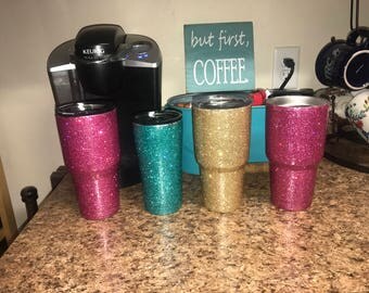 Glitter Yeti Tumbler // glitter dipped tumbler // glitter dipped stainless steel tumbler // glitter ozark tumbler