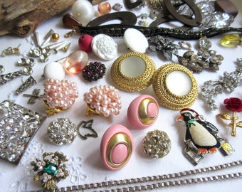 Vintage brooches broken jewelry parts unfinished odd parts missing rhinestones craft repair harvest assemblage destash lot