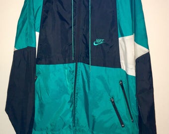 Vintage Nike Windbreaker Jacket- Retro Street and Activewear Size Large