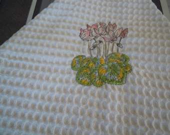 towel d personalized embroidered white bee nest