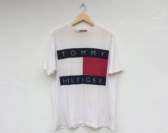 Vintage TOMMY HILFIGER Box Logo T-Shirt