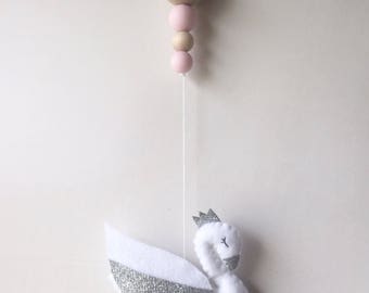 Wall hanging / door hanger / wall decor / Swan / pastel