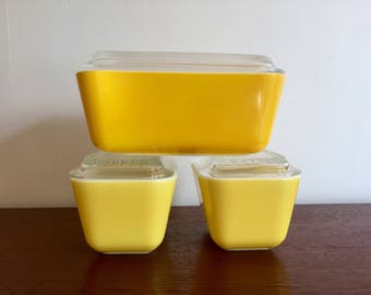 Set of 3 Yellow Pyrex Refrigerator Boxes