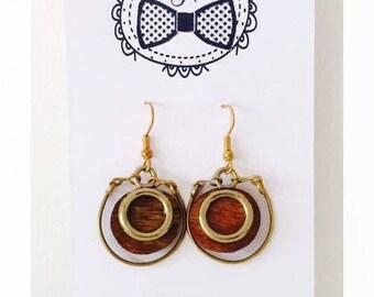 Wooden round earrings