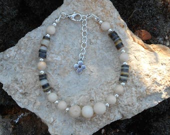 Natural seashell beads natural shell heishi Beads Bracelet