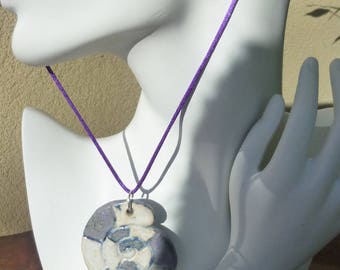 Pendant made of stoneware white and lilac
