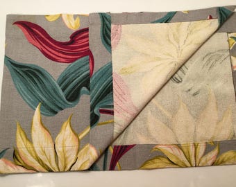 Hawaiiana Vintage 40's/50's cotton Bark cloth Table Runner 14"x43"