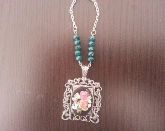 Embroidered necklace