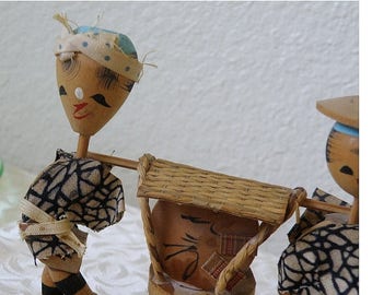 christmasinjuly Kokeshi Pair Balancing a Little House