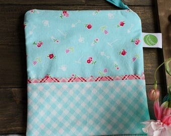 On Sale Eco friendly 7.5" Reusable Sandwich Bag - 7.5" x 7.5"- Food safe PUL lined, Zippered, Machine Washable