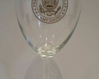 Vintage Camp David Presidential Retreat Wine Glass